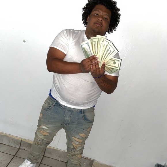 Meet your Posher, Christian - Picture 1 of 1